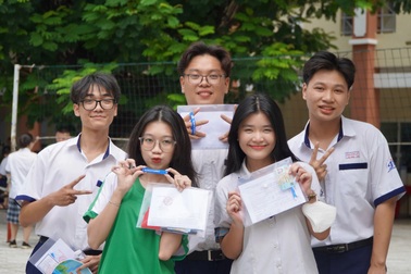 Hướng dẫn nhập học lớp 10 tại TPHCM năm học 2024-2025, một điểm mới