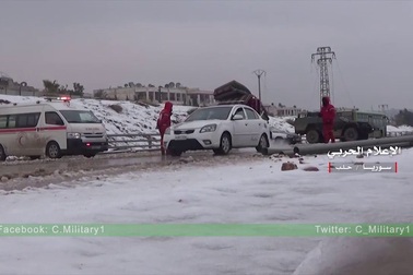 Không quân Nga thét lửa, Syria giành thêm vùng đệm Palmyra (1)