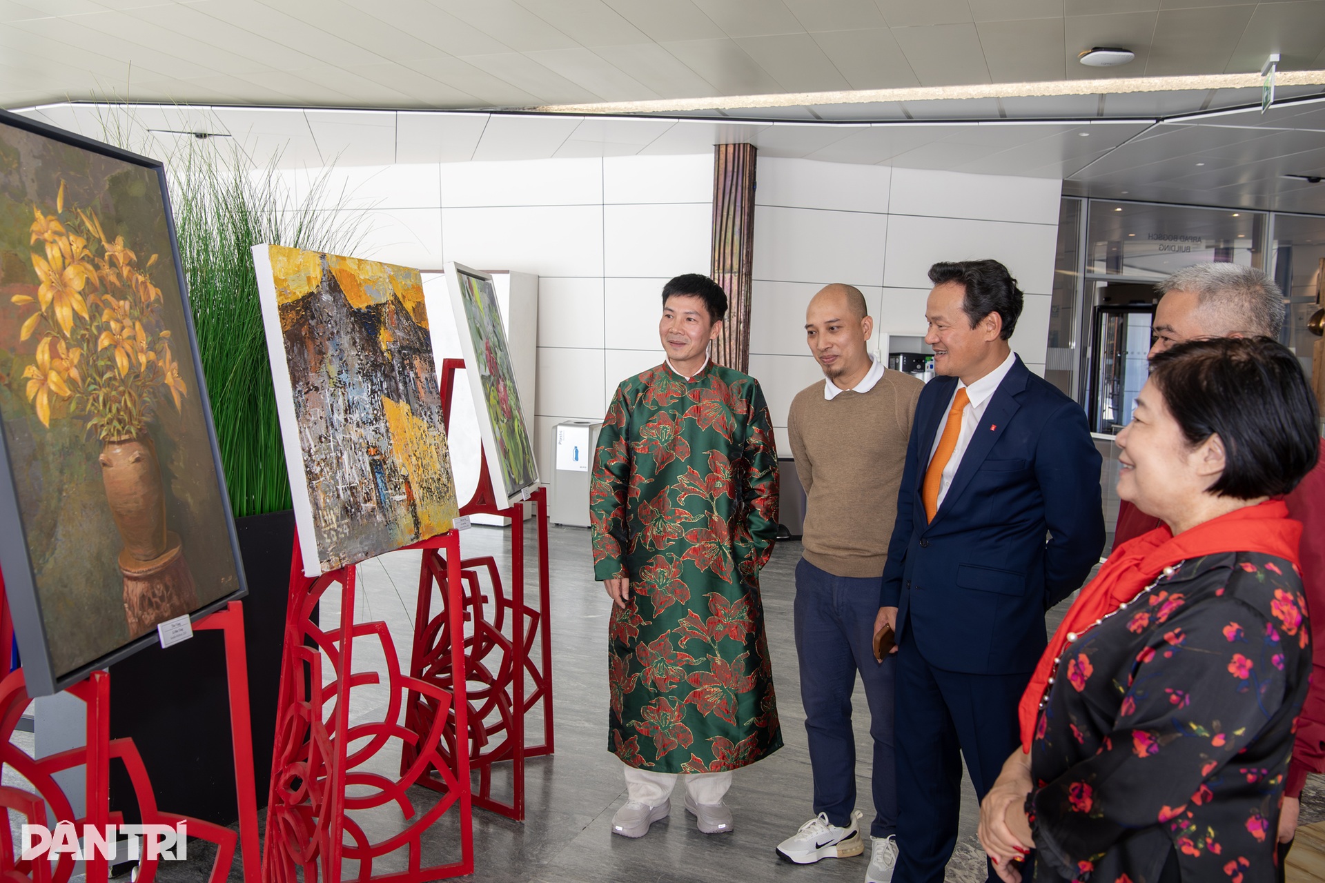 Phái đoàn Việt Nam tại Geneva trang trọng tổ chức kỷ niệm 80 năm Quốc khánh - 9