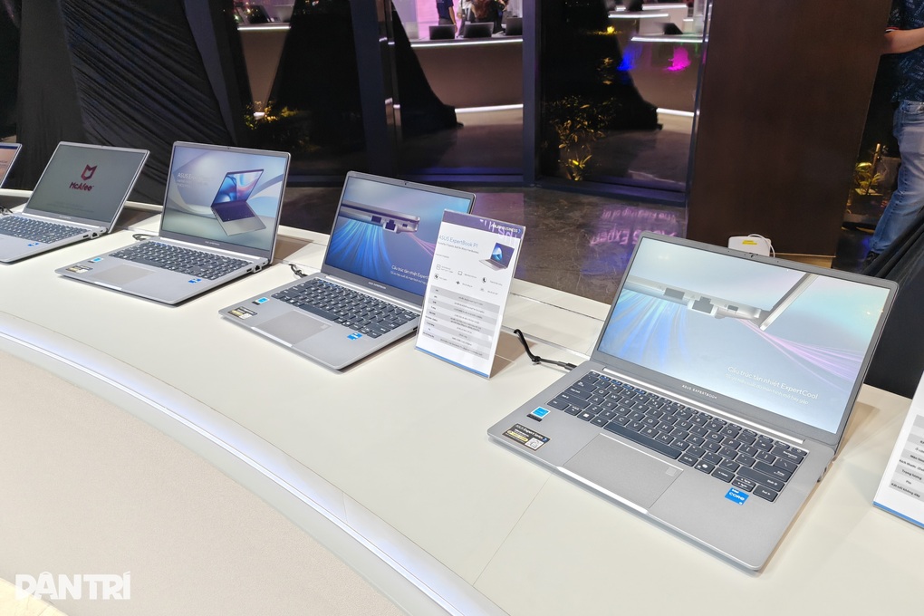 Điểm tuần: Apple tăng giá MacBook, Facebook hiển thị video khiêu dâm - 6