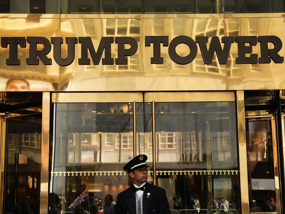 Các BĐS của ông Trump bị mất giá một nửa trong nhiệm kỳ đầy sóng gió - 1 Các BĐS của ông Trump bị mất giá một nửa trong nhiệm kỳ đầy sóng gió - 1
