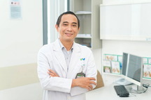 Bác sĩ Đỗ Tường Huân phẫu thuật hàng nghìn ca ung thư đầu cổ