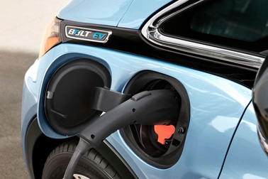 Mỹ: Ô tô không có tiếng ồn sẽ không được ra đường