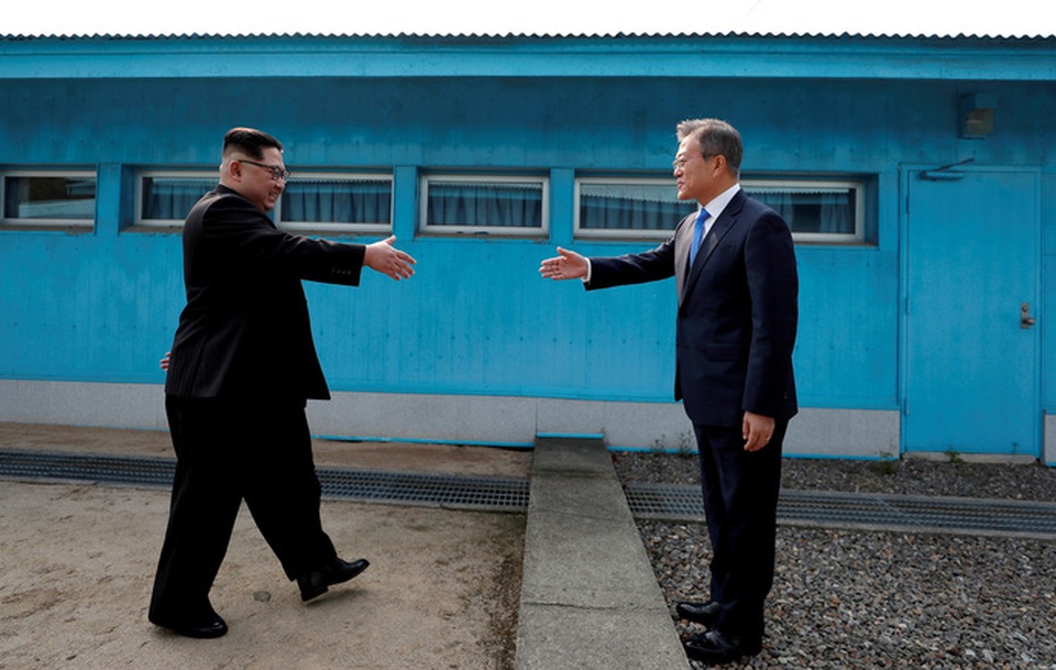 Trở nên cực kỳ khó đoán, điều gì đang xảy ra với ông Kim Jong-un? - 3 Trở nên cực kỳ khó đoán, điều gì đang xảy ra với ông Kim Jong-un? - 3