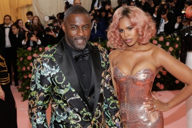 Vợ "sao" phim "Thần Sấm" cũng mắc Covid-19