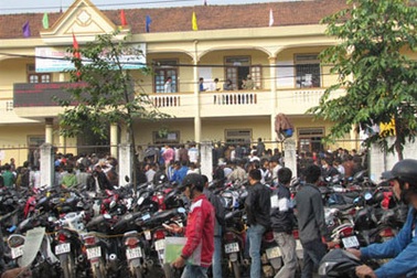 Quy định cụ thể và thống nhất mức phí XKLĐ