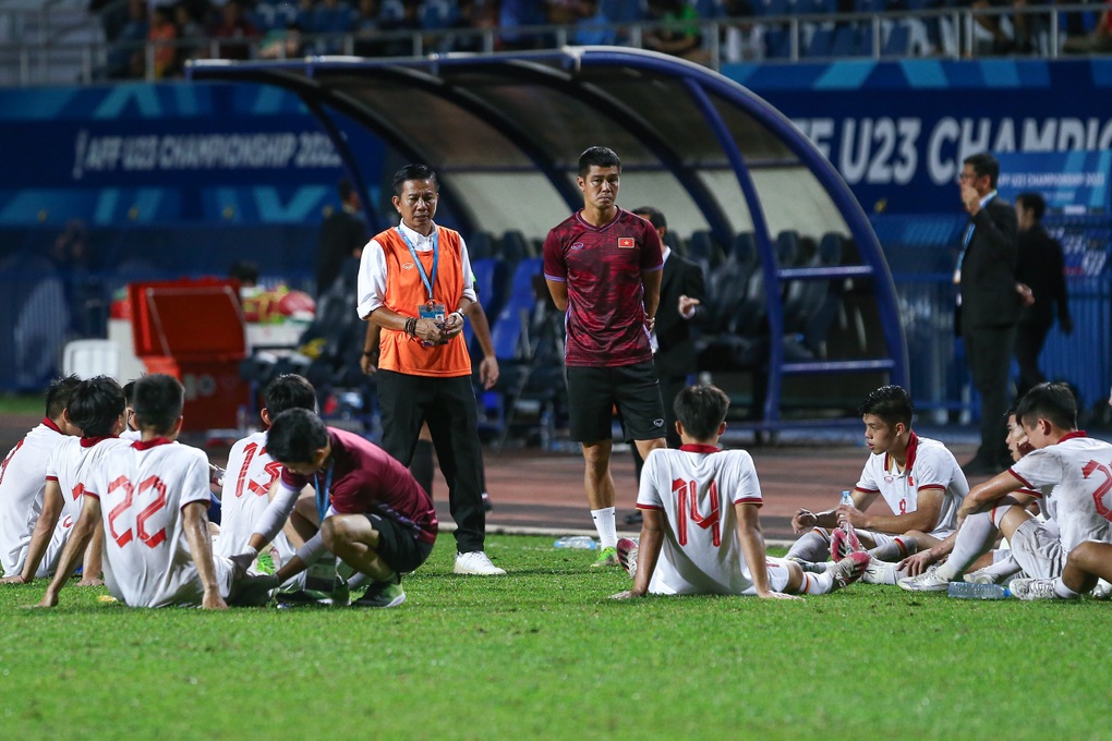 Vô địch U23 Đông Nam Á, HLV Hoàng Anh Tuấn nói lời tâm huyết - 2 Vô địch U23 Đông Nam Á, HLV Hoàng Anh Tuấn nói lời tâm huyết - 2