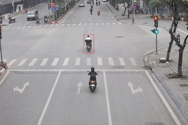 Camera AI ở Hà Nội phát hiện một xe máy vi phạm 43 lần trong 9 tháng