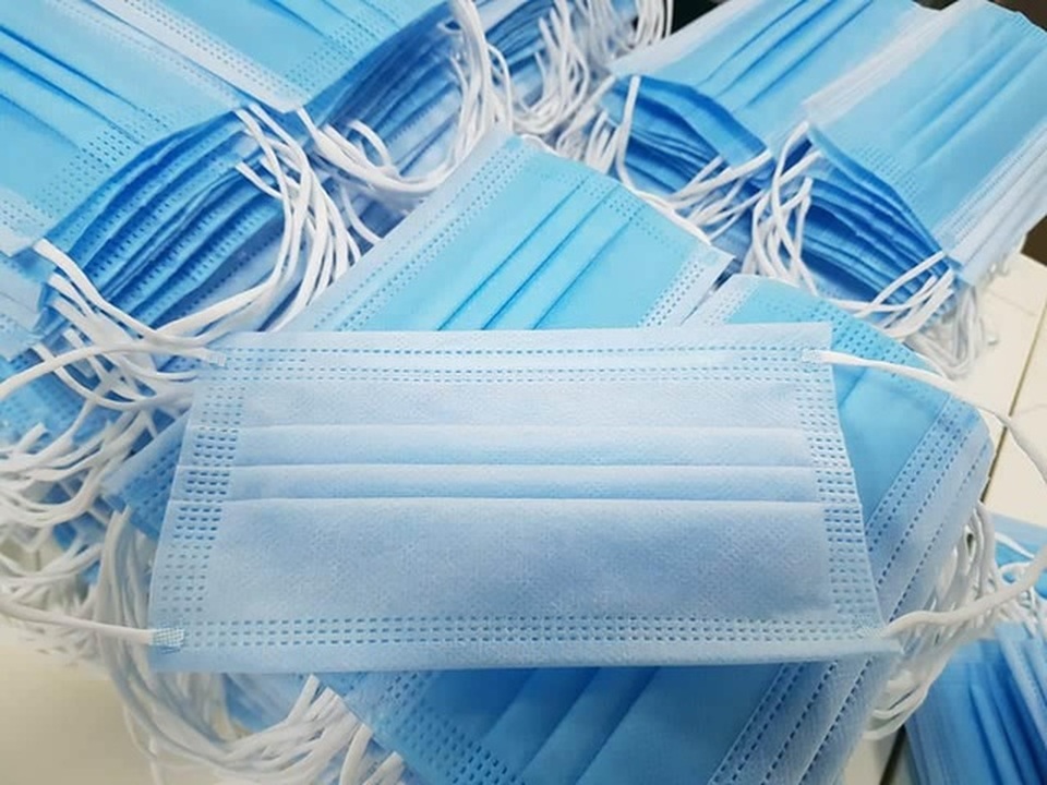 Năm Covid-19, lịch sử gọi tên khẩu trang: Người lên hương, kẻ vỡ nợ - 1 Năm Covid-19, lịch sử gọi tên khẩu trang: Người lên hương, kẻ vỡ nợ - 1