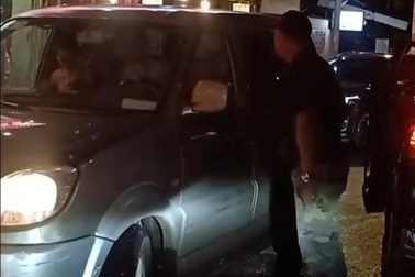 Người đàn ông khai lý do đập cửa kính, đánh tài xế ở TPHCM