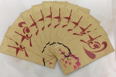 Con trẻ chê tiền lì xì: Do ai?