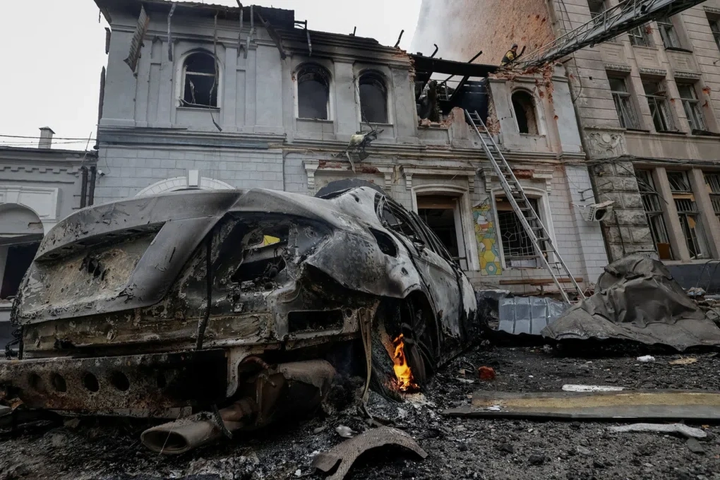 Nga phóng hơn 400 tên lửa, UAV trong đêm, Ukraine hành động khẩn cấp - 2 Nga phóng hơn 400 tên lửa, UAV trong đêm, Ukraine hành động khẩn cấp - 2