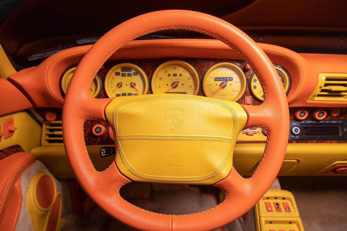 Porsche 911 độ chất lừ, khó đụng hàng - 6 Porsche 911 độ chất lừ, khó đụng hàng - 6