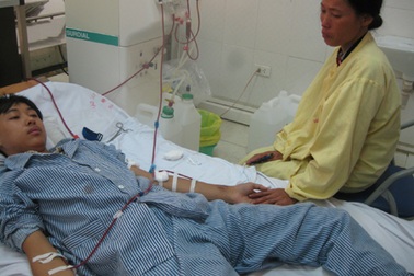 “Con ơi, giờ mẹ cũng cùng đường mất rồi”