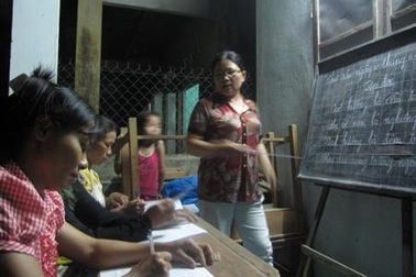 Lớp học đặc biệt bên bãi rác 