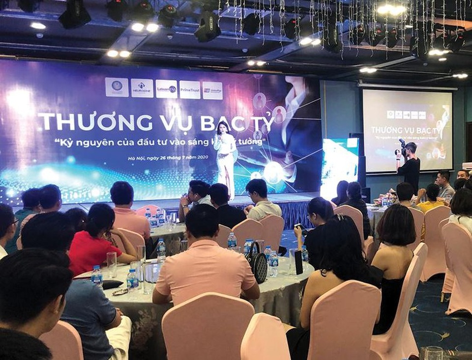 Đánh sập hệ thống giao dịch, manh mối nào để lần tìm Emas Fintech? - 2 Đánh sập hệ thống giao dịch, manh mối nào để lần tìm Emas Fintech? - 2