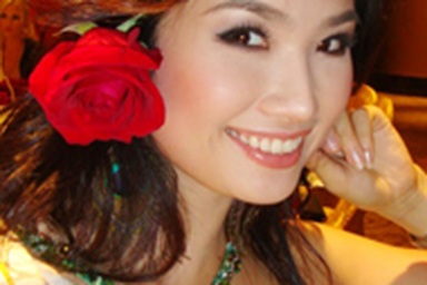 Hình ảnh người đẹp Cao Thùy Dương trước đêm chung kết