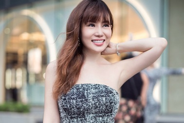 Nữ tiến sĩ luật trên đất Pháp khoe phong cách thanh lịch