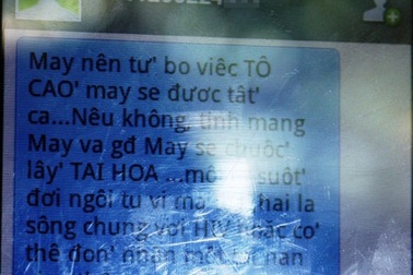 Hoang mang vì liên tiếp nhận được tin nhắn đe dọa
