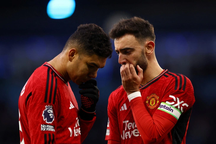 Man Utd thi đấu tệ hại, thua xa so với Man City