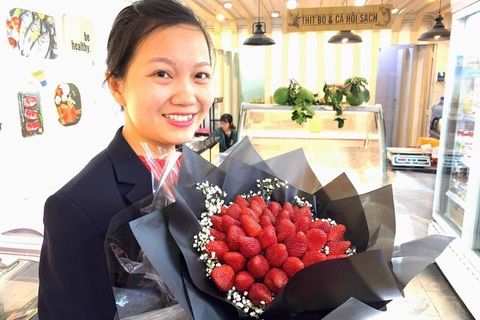 Thị trường Valentine: Ăn được, để lâu, hiện kim càng tốt