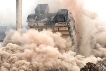 Xem Đức phá hủy tòa nhà chọc trời 116m trong tích tắc