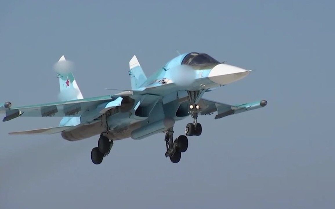 Ukraine đăng video tiêm kích Su-34 Nga nghi bị bắn rơi - 1 Ukraine đăng video tiêm kích Su-34 Nga nghi bị bắn rơi - 1