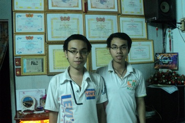 Cặp song sinh “lọt” tầm ngắm của nhiều công ty phần mềm