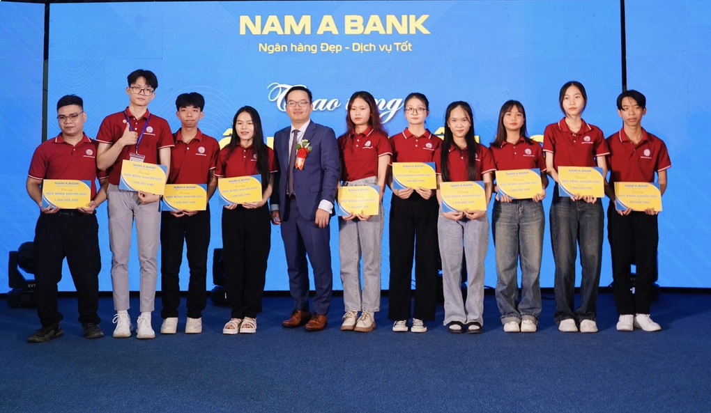 Nam A Bank đồng hành đào tạo nguồn nhân lực chất lượng cao - 2 Nam A Bank đồng hành đào tạo nguồn nhân lực chất lượng cao - 2