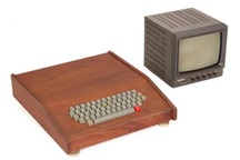 Máy tính cổ đời đầu của Apple được bán với giá hơn 11 tỷ đồng