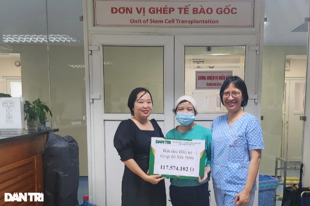 Góa phụ mắc ung thư máu được bạn đọc giúp đỡ hơn 200 triệu đồng - 1 Góa phụ mắc ung thư máu được bạn đọc giúp đỡ hơn 200 triệu đồng - 1