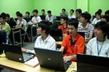 Kiện toàn bộ máy bước đột phá để nâng cao hình ảnh các trường