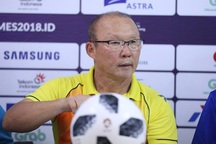 HLV Park Hang Seo ngợi khen Công Phượng sau trận thắng Bahrain