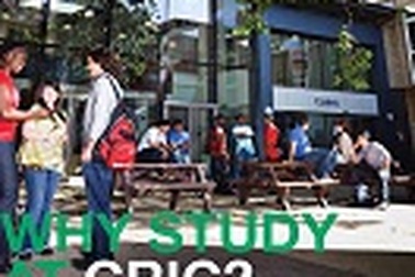 Du học thành công với học bổng từ một trong những trường Đại học lâu đời nhất Vương quốc Anh. 