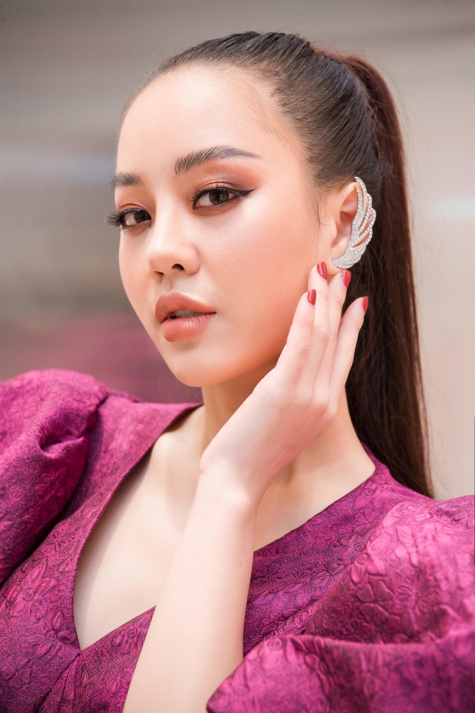 Người đẹp được yêu thích nhất Miss World 2019 tái xuất sau sốc tâm lý - 1