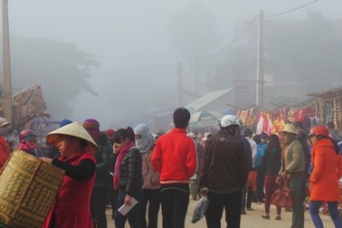 Dạo phiên chợ có từ thời Pháp thuộc