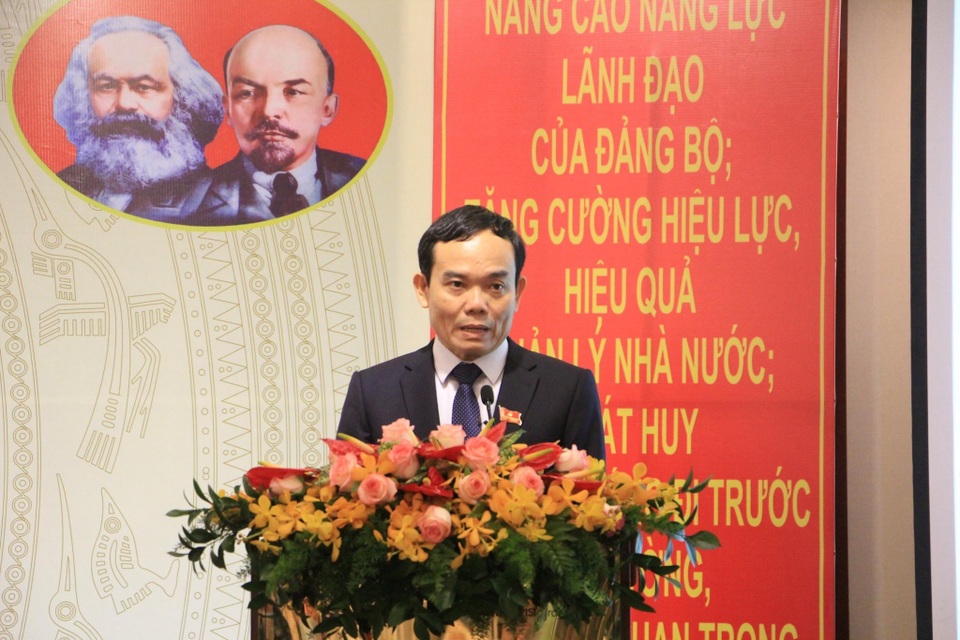 Giám đốc Sở GTVT TPHCM tái đắc cử Bí thư Đảng ủy đơn vị - 3 Giám đốc Sở GTVT TPHCM tái đắc cử Bí thư Đảng ủy đơn vị - 3