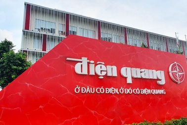 Bóng đèn Điện Quang "tìm lại ánh sáng"