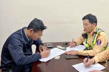 Xe tải lao ngược chiều trên cao tốc: Tài xế đi nhầm đường