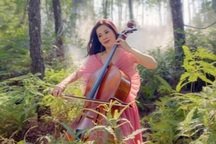 Ca sĩ Mỹ Lệ hồi tưởng tuổi thơ để quảng bá cảnh đẹp Việt Nam