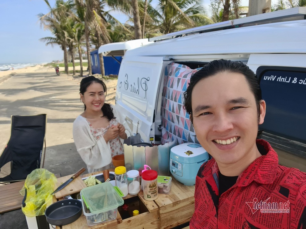 Vợ chồng 9X biến xe Van giá rẻ thành căn hộ di động đi muôn nơi - 9 Vợ chồng 9X biến xe Van giá rẻ thành căn hộ di động đi muôn nơi - 9