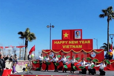 Cộng đồng Việt tại quốc đảo Cyprus tưng bừng Hội khai Xuân