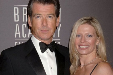 Bệnh ung thư buồng trứng có di truyền?