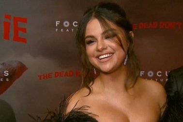 Selena Gomez chia sẻ về các dự án mới