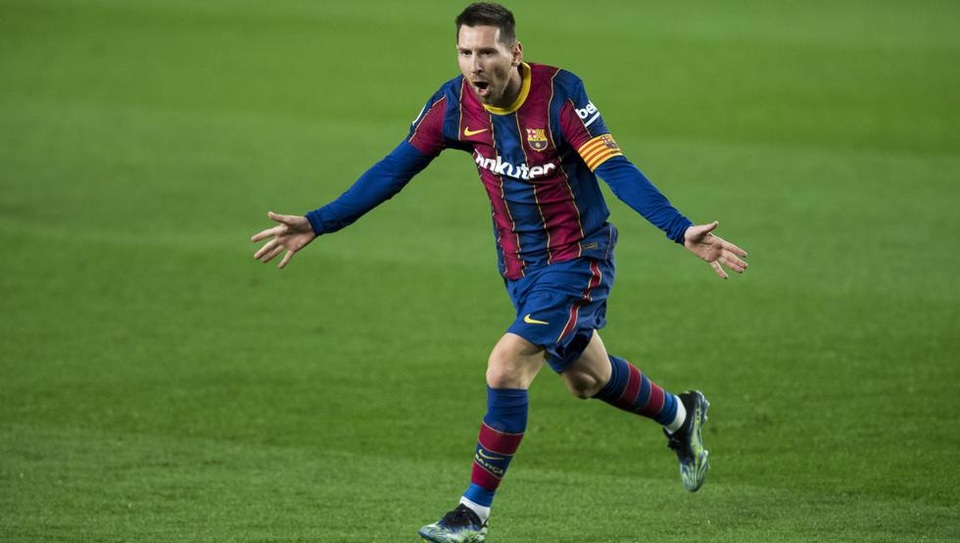 Messi lập siêu phẩm sút phạt, Barcelona soán vị trí của Real Madrid - 2 Messi lập siêu phẩm sút phạt, Barcelona soán vị trí của Real Madrid - 2
