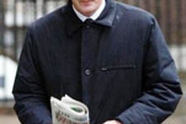 Bóng đá Anh có tiêu cực?