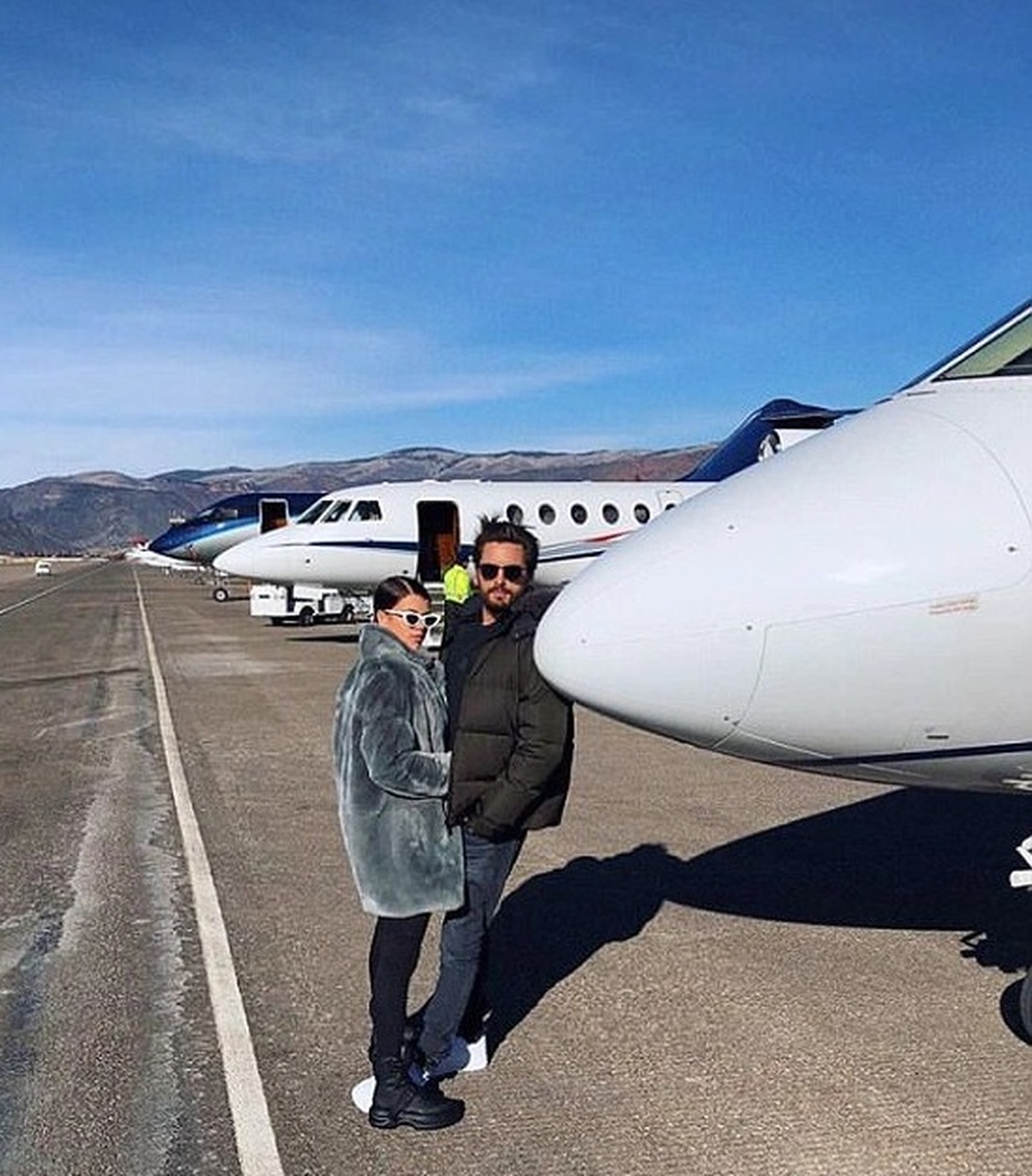 Cuộc sống sang chảnh của tình cũ tay chơi Scott Disick - 7 Cuộc sống sang chảnh của tình cũ tay chơi Scott Disick - 7