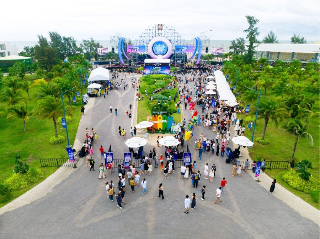 Đen, Mỹ Linh sẽ biểu diễn tại Charm Fantasea 2024 - Hồ Tràm - 3 Đen, Mỹ Linh sẽ biểu diễn tại Charm Fantasea 2024 - Hồ Tràm - 3