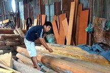 Mơ gian nhà cổ gỗ mít: Đại gia chồng tiền tỷ chờ 5 năm chưa có