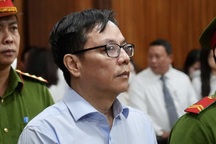 Không kháng cáo, cựu Chủ tịch Saigon Co.op Diệp Dũng bất ngờ được giảm án